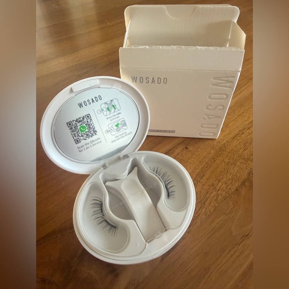 WOSADO Magnetic False Eyelashes Set in White Case
